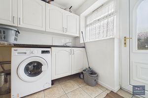 Photo 16- click for photo gallery